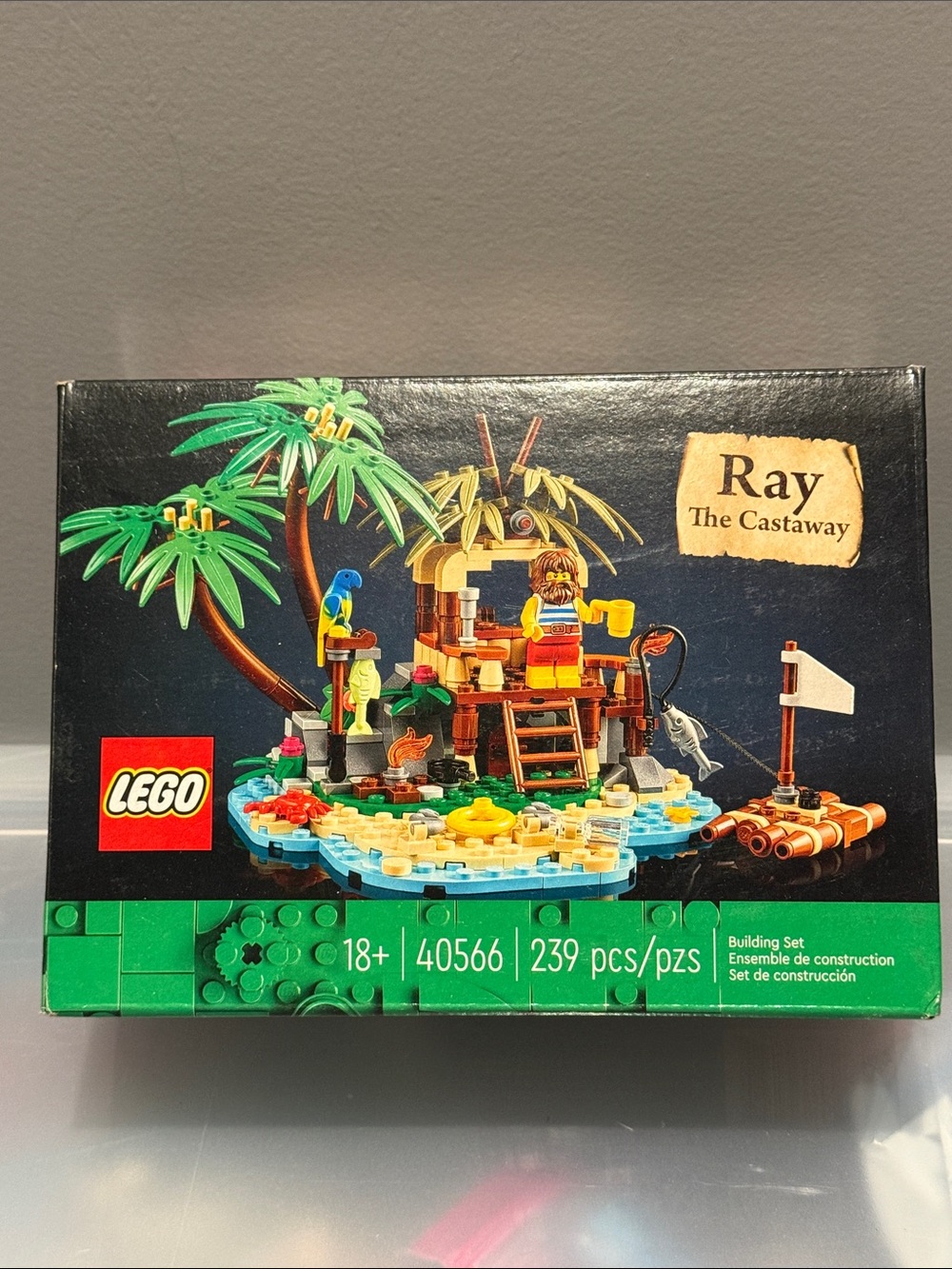 Lego Ray The Castaway Island Playset 40566